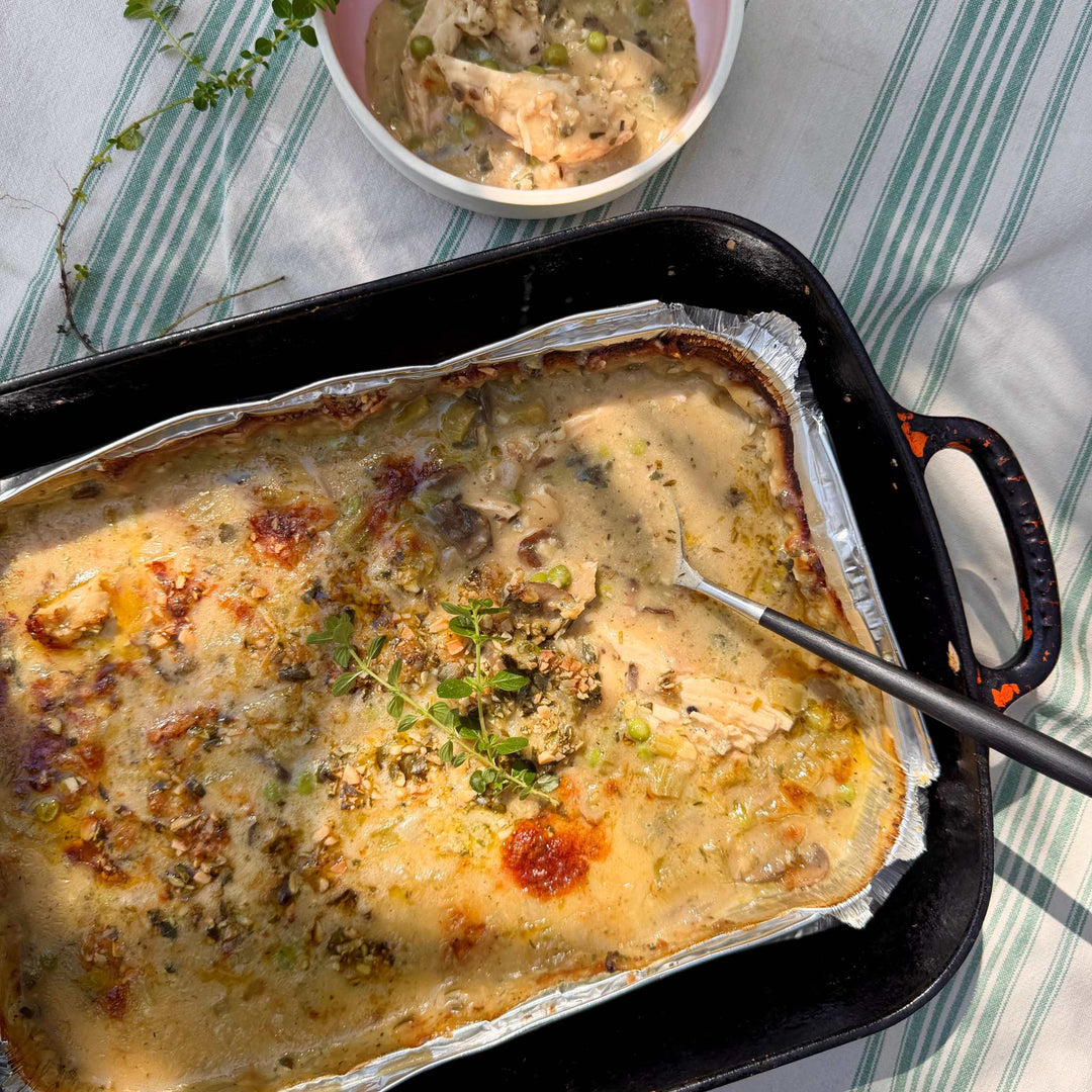 Chicken & Mushroom Pie (Serves 8)