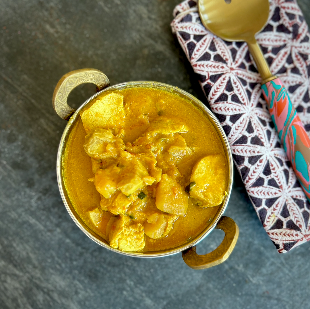 Organic Yellow Chicken Curry (Serves 2)